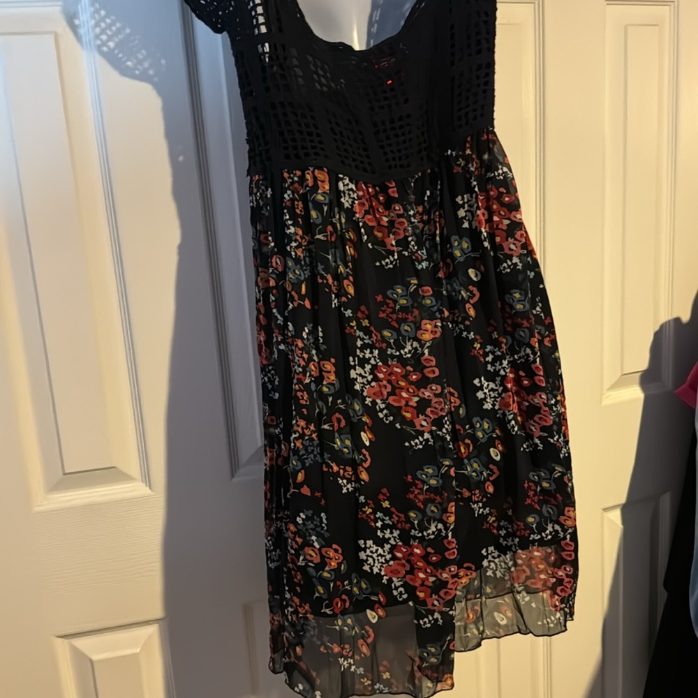 Floral lace dress - Picture 6 of 6